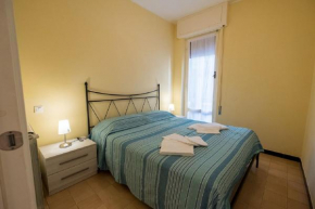 Mae's Apartment, Monterosso Al Mare
